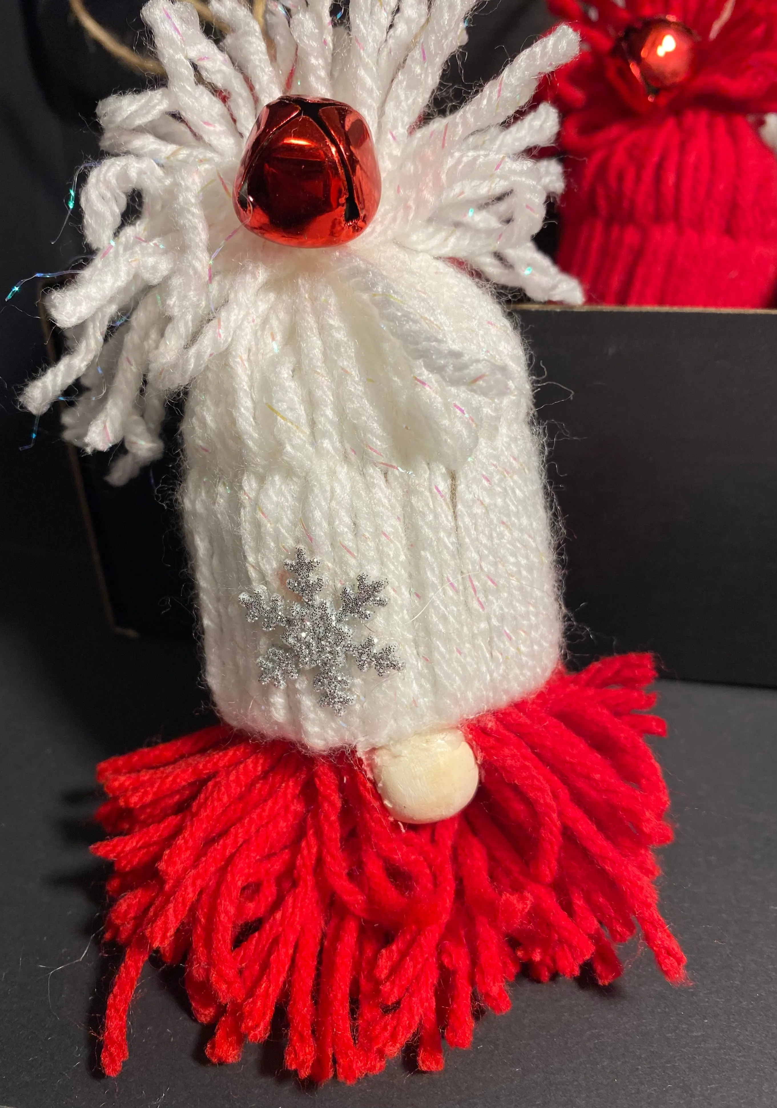 Santa Ornaments Yarn Santa’s